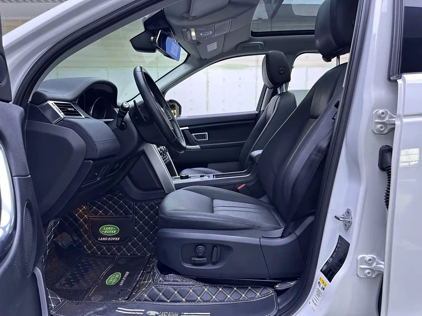 Фото 9 - Land Rover Discovery Sport
