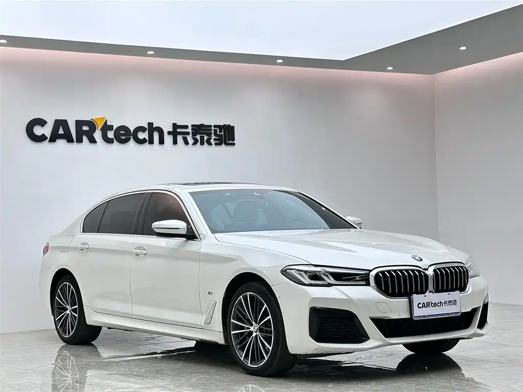 BMW 5 Series 2022 Facelift 530Li Leading M Sport Package фото 6