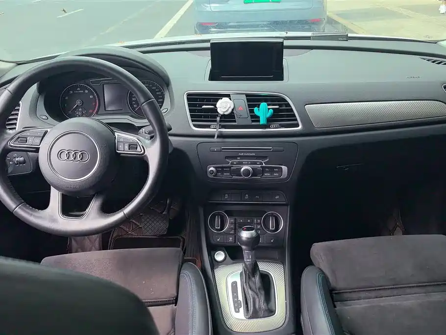Audi Q3 2017 35 TFSI Sport фото 12