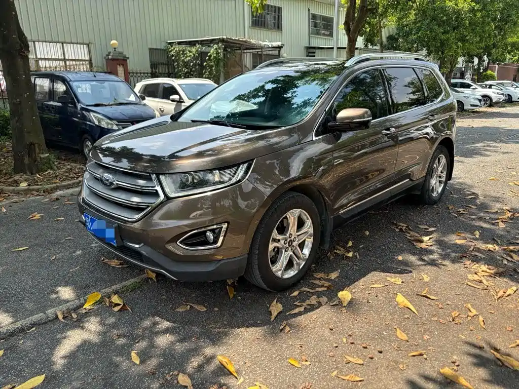 Ford Edge 2017 2016 EcoBoost 245 2WD Luxury 7-Seater