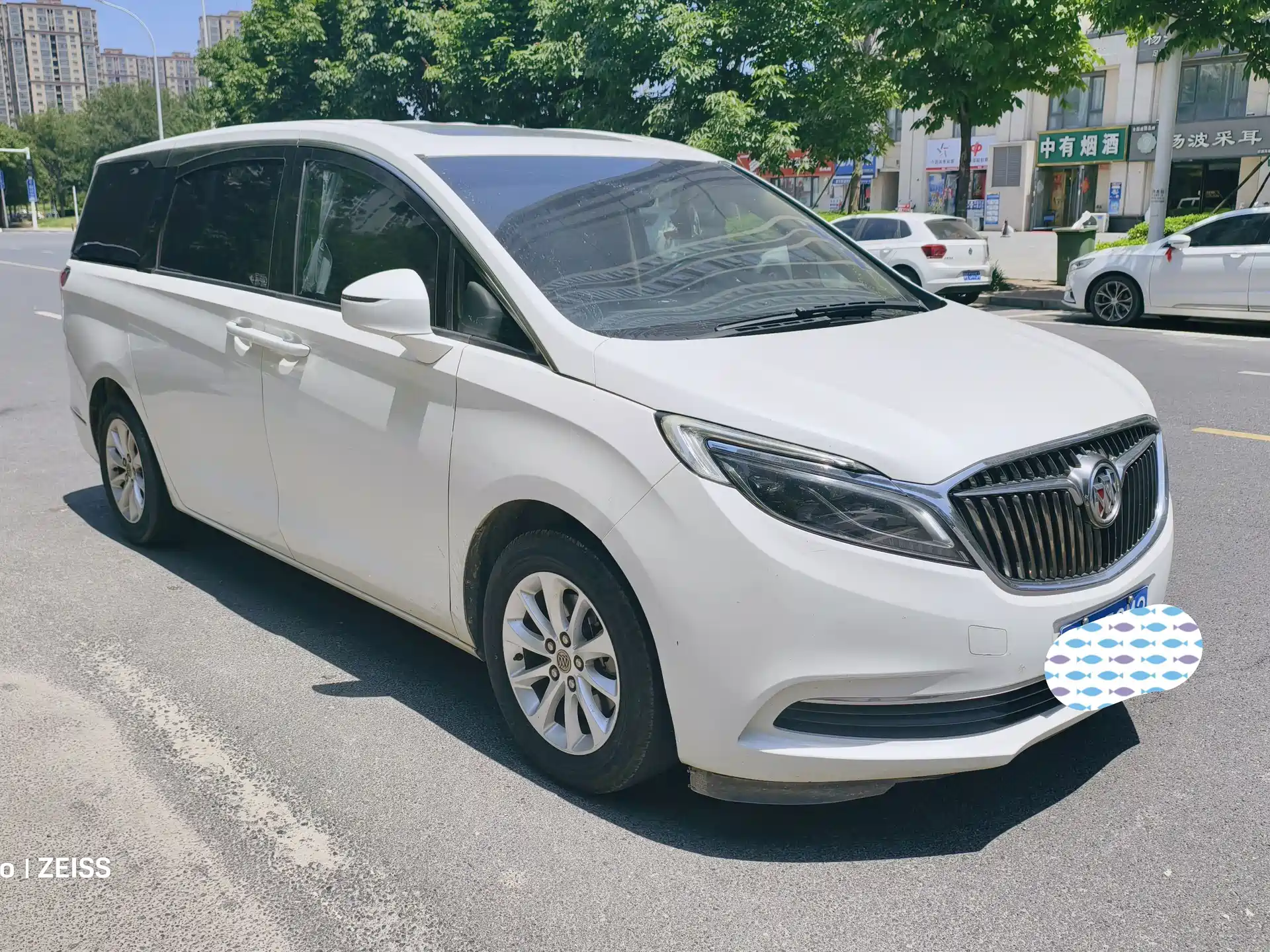 Фото 2 - Buick GL8