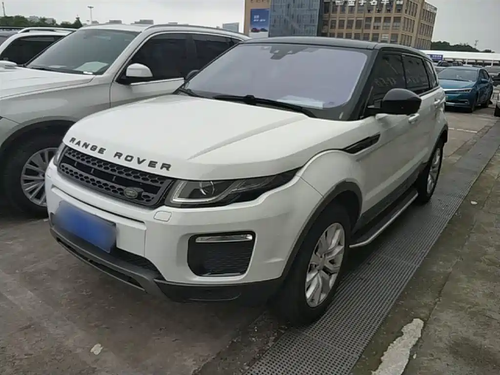 Land Rover Range Rover Evoque 2018 240PS PURE Trend фото 2