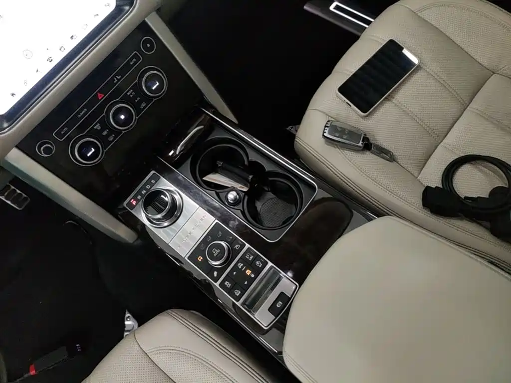 Land Rover Range Rover 2017 5.0 SC V8 AB Ultimate Autobiography LWB фото 14