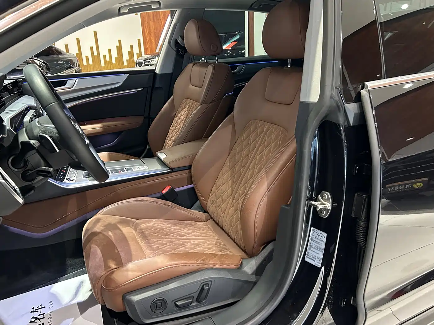Audi A7L 2024 45 TFSI quattro Premium Luxury фото 13