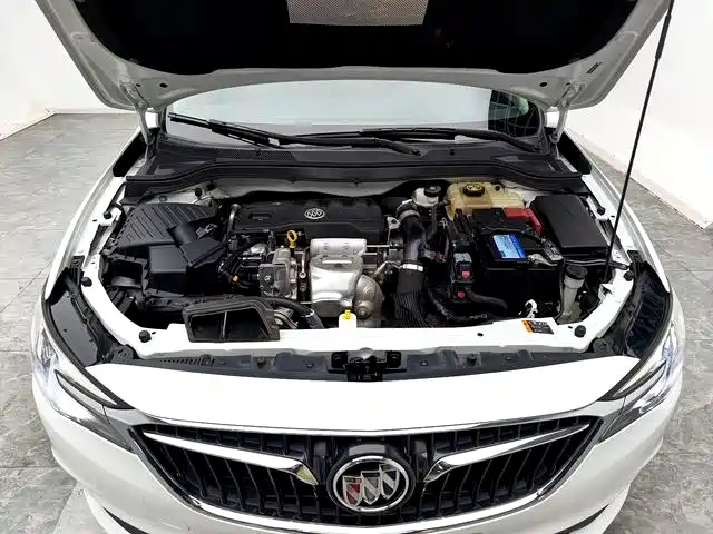 Buick Excelle 2019 18T Auto Connected Elite China VI фото 18