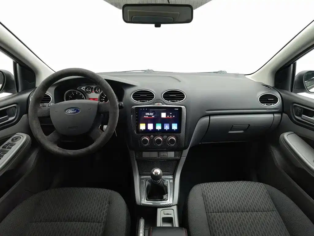 Ford Focus 2010 2011 Hatchback 1.8L Manual Classic