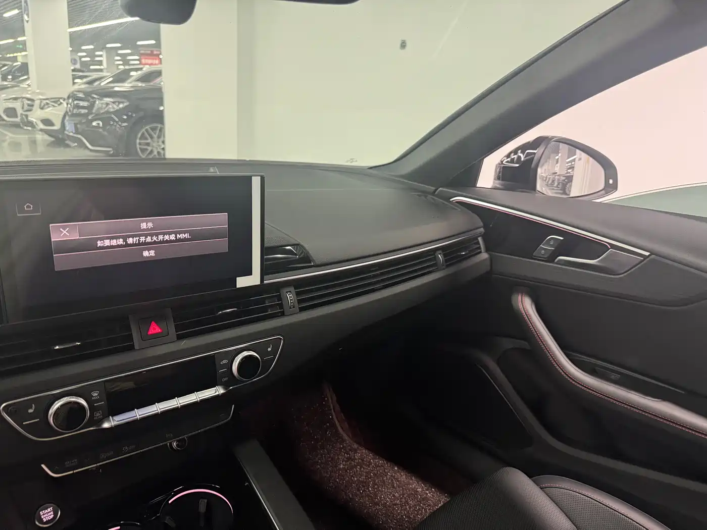 Audi A4L 2025 2 Million Celebration Edition 40 TFSI Luxury Dynamic фото 7