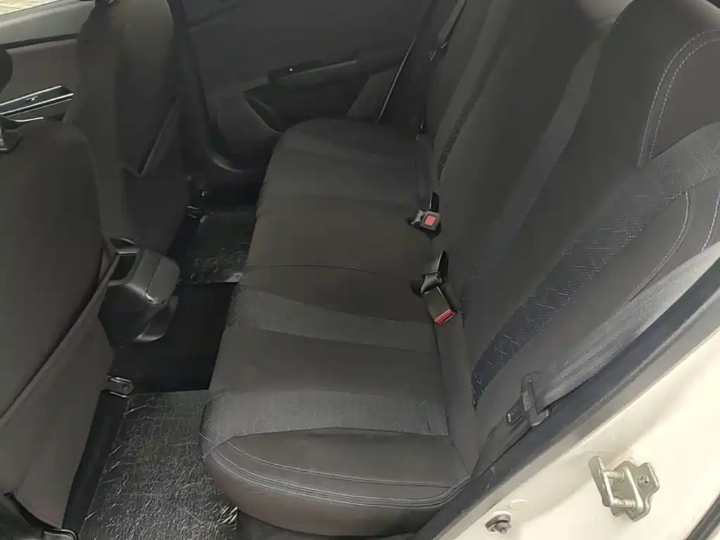 Baojun 310 2017 2016 1.2L Manual Comfort Model