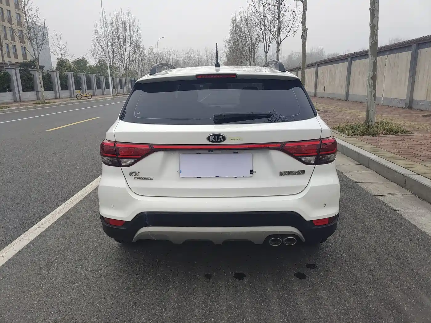 KIA KX CROSS