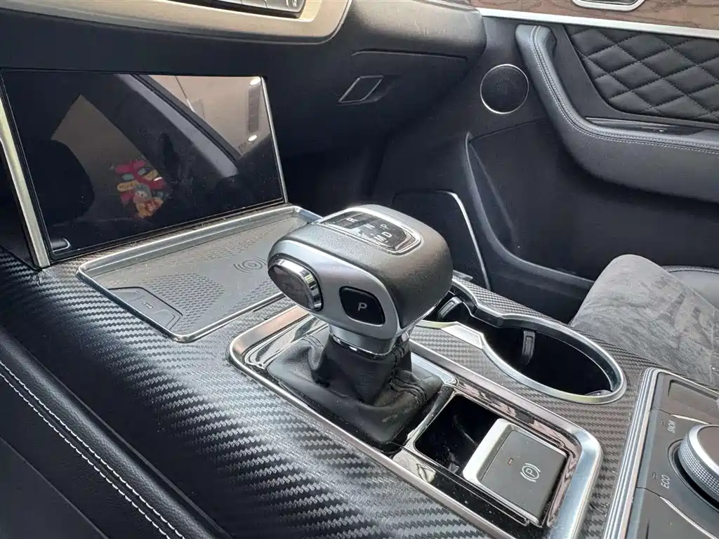 Hongqi HS7 2021 2.0T DCT FWD Smart Connect Qi Xiang Edition фото 7