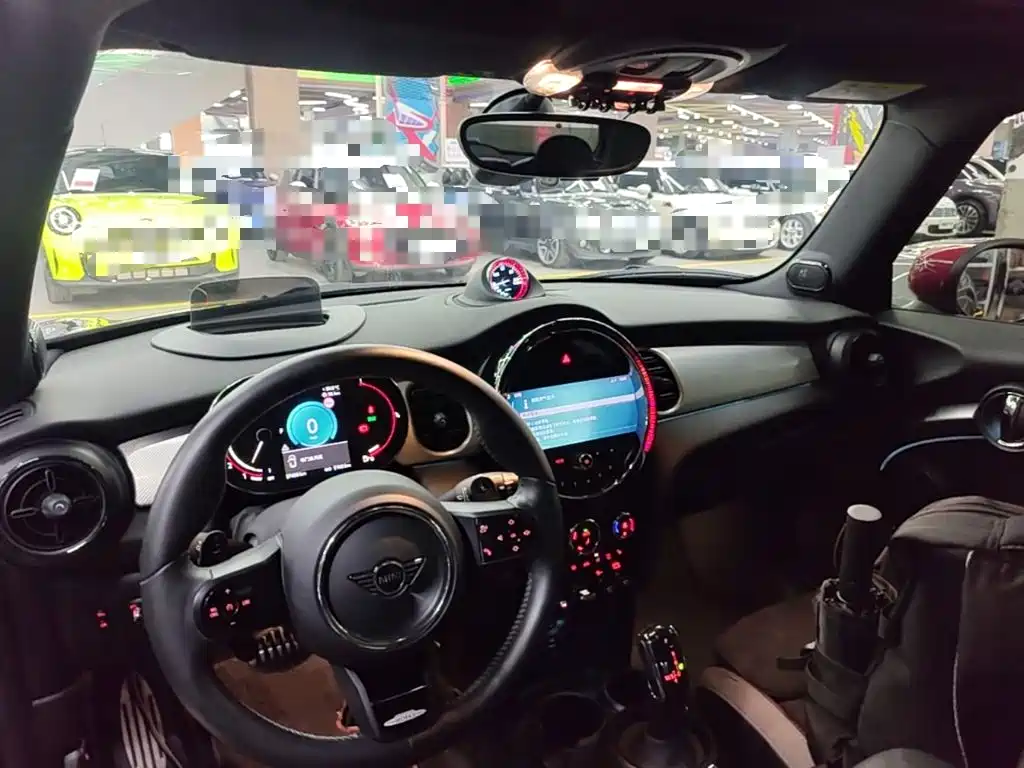 MINI JCW