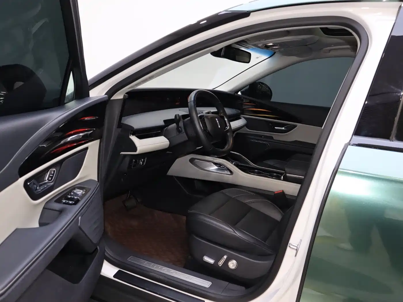 Lincoln Nautilus 2024 2023 2.0T AWD Premium Edition