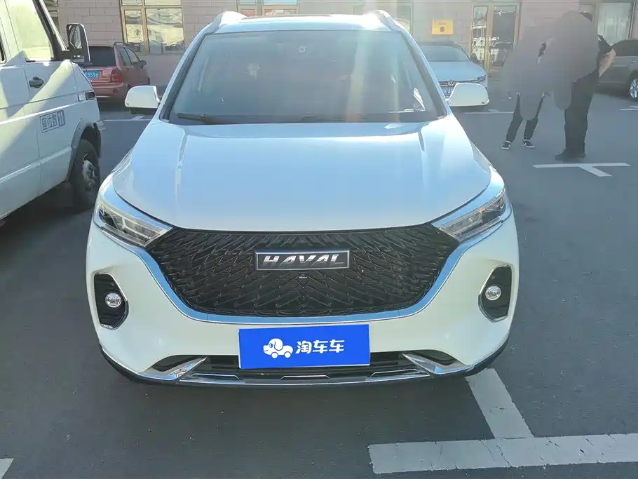 Haval M6 2021 PLUS 1.5T DCT Premium Smart Connect фото 2