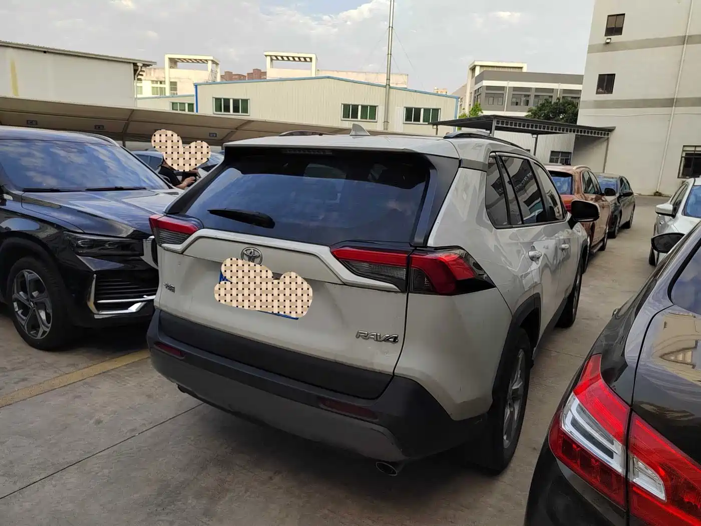 Toyota RAV4 Rongfang 2020 2.0L CVT 2WD Fashion PLUS фото 5