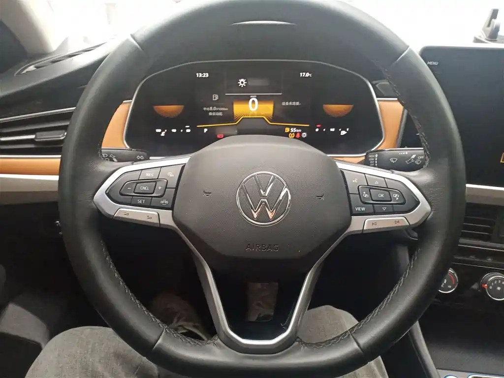 Volkswagen Bora 2023 200TSI DSG Yuexing Edition фото 11