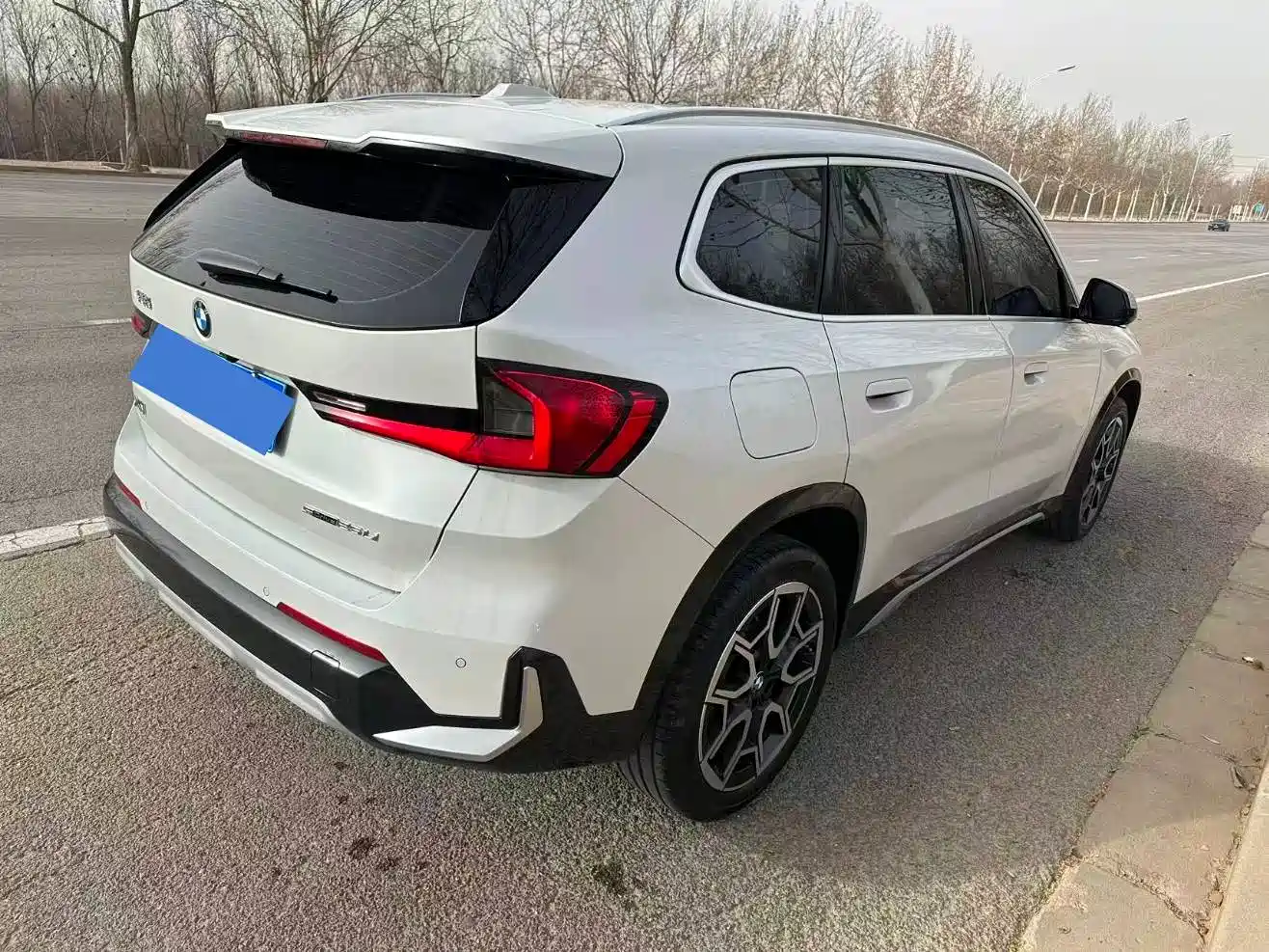 BMW X1 2024 sDrive25Li X Design Package фото 5