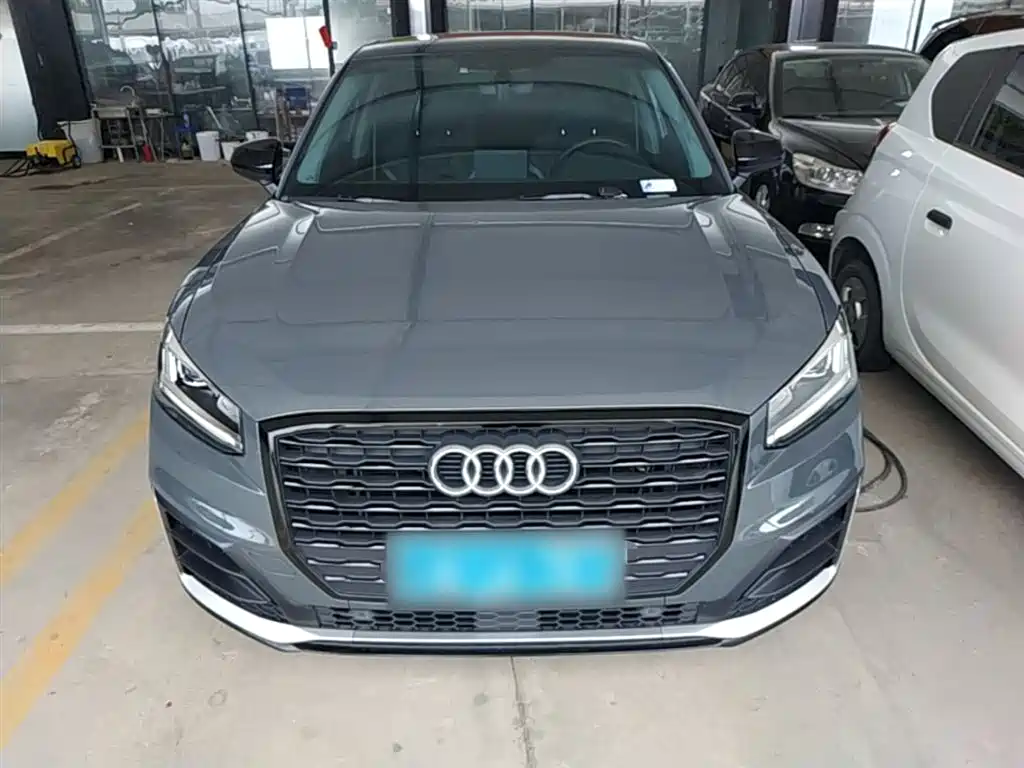 Audi Q2L 2020 35 TFSI Fashion Dynamic Model фото 3