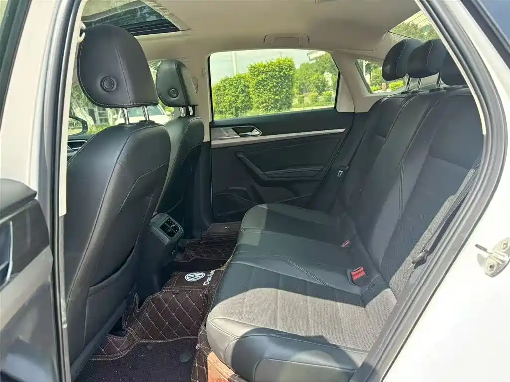 Volkswagen Lavida 2019 1.5L Automatic Comfort Edition China VI фото 17