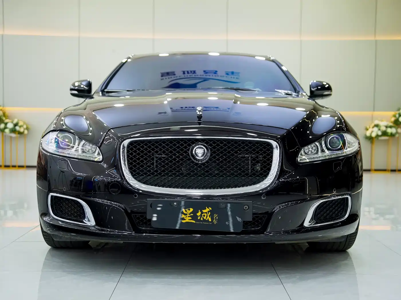 Jaguar XJ 2013 XJL 5.0 SC Ultimate Genesis Edition 5-seater фото 3