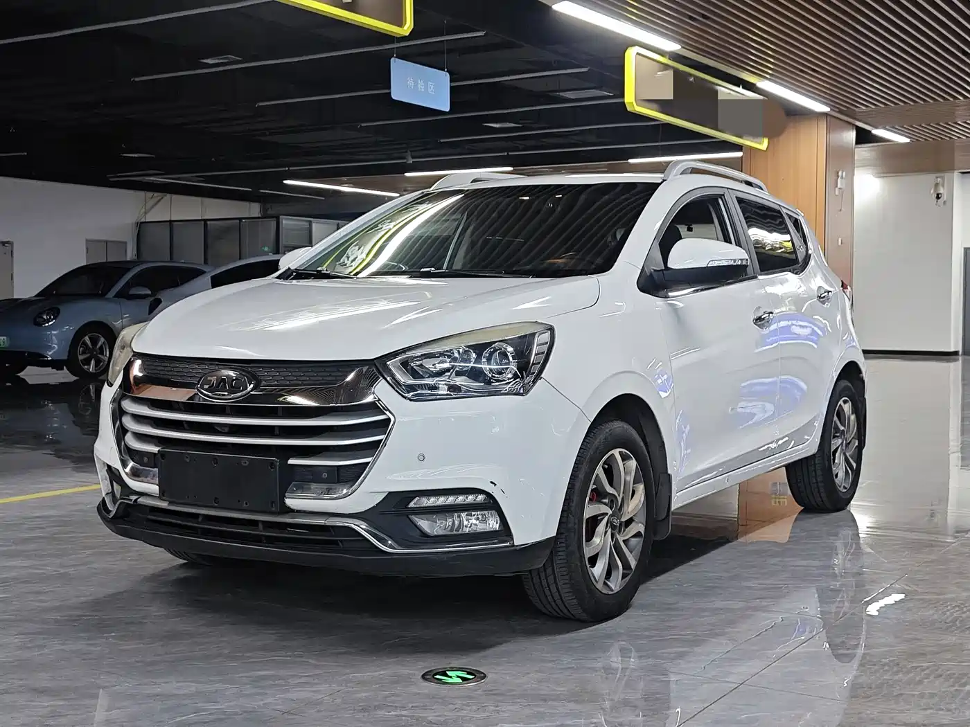 JIANGQI GROUP RUIFENG S2 2017
