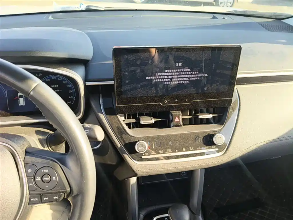Toyota Frontlander 2023 2.0L Smart Hybrid Dual Engine Prestige Edition фото 20