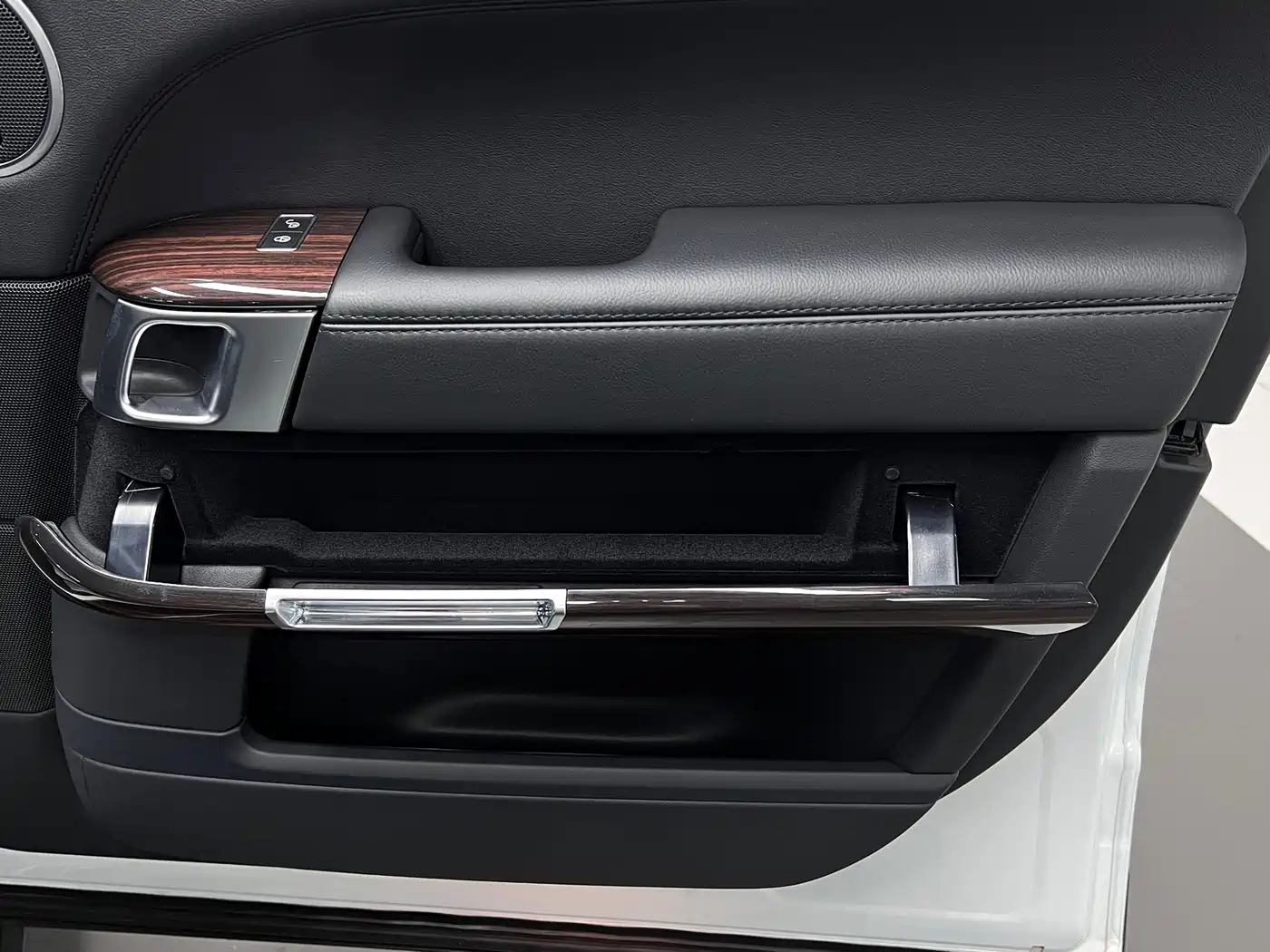 Land Rover Range Rover фото 23