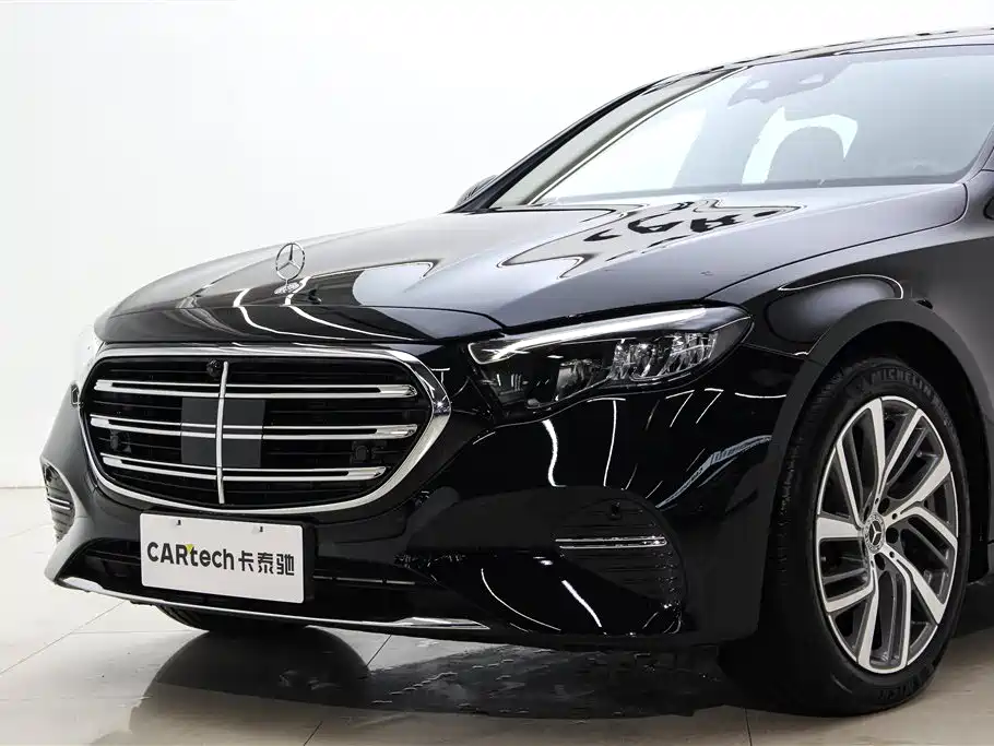 Mercedes-Benz E-Class 2025 E 300 L Fashion фото 10