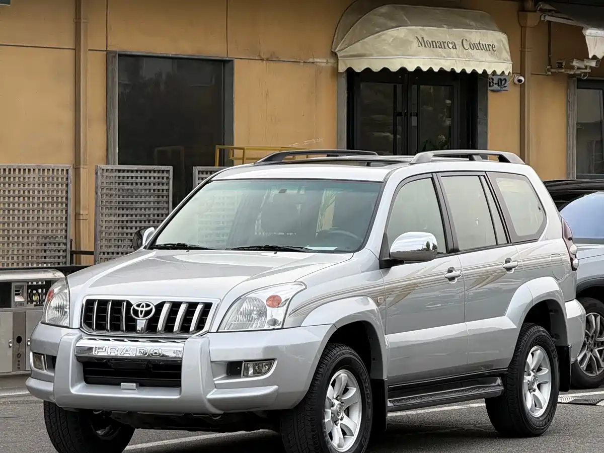 Toyota Prado 2005 Model 4.0L Automatic GX Luxury Edition фото 2