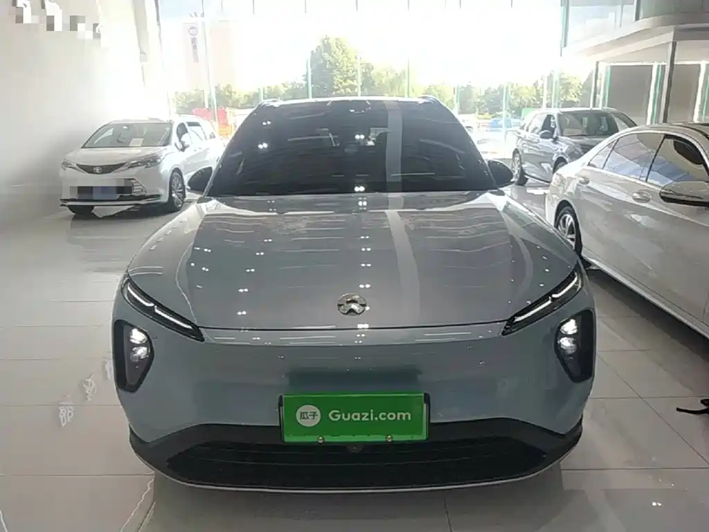 Фото 3 - NIO ES6