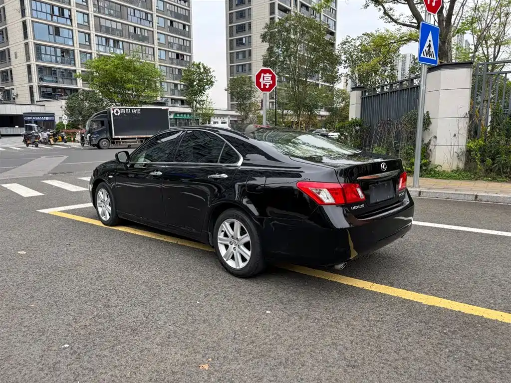 Lexus ES 2006 350 фото 4