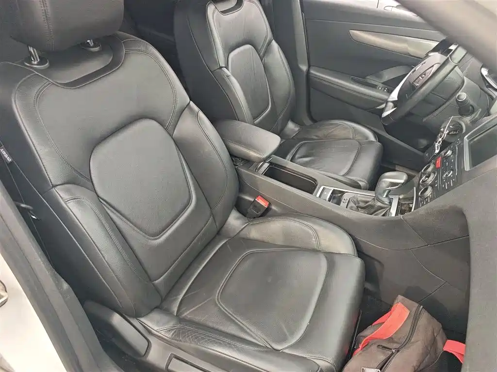 DS 5LS 2016 2015 1.6T Elegance THP160