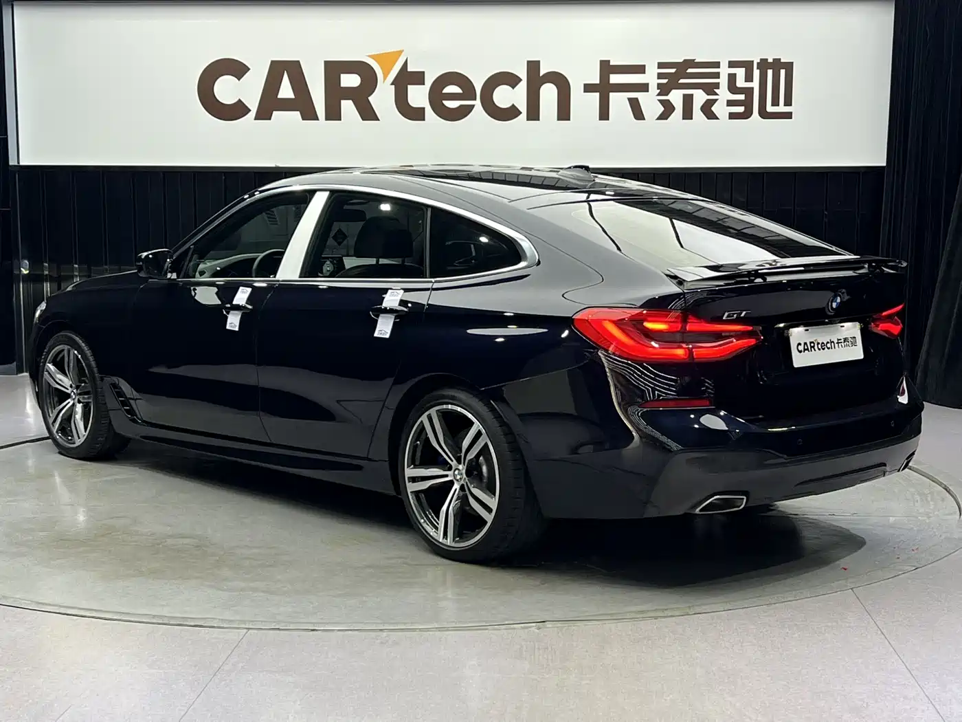 BMW 6 Series GT 2019 630i M Sport Grand Tourer Edition фото 4