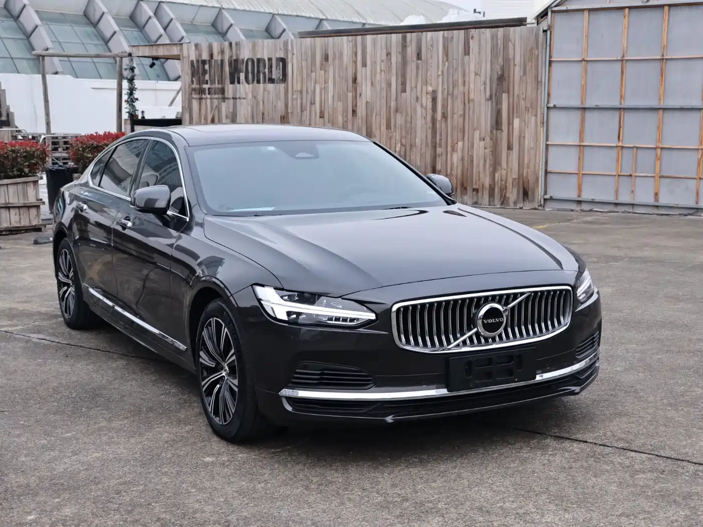 VOLVO S90 PLUG IN HYBRID