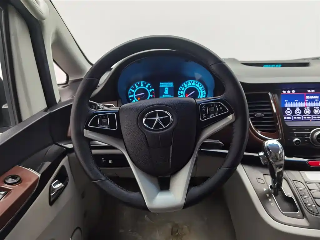 JIANGQI GROUP RUIFENG M5