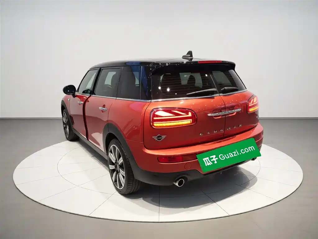 MINI CLUBMAN