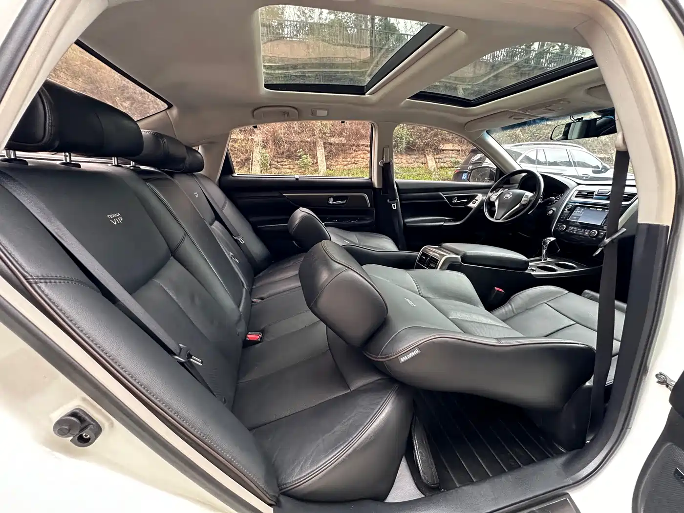 Nissan Teana 2014 Duke 2.5L XV-VIP Premium фото 12