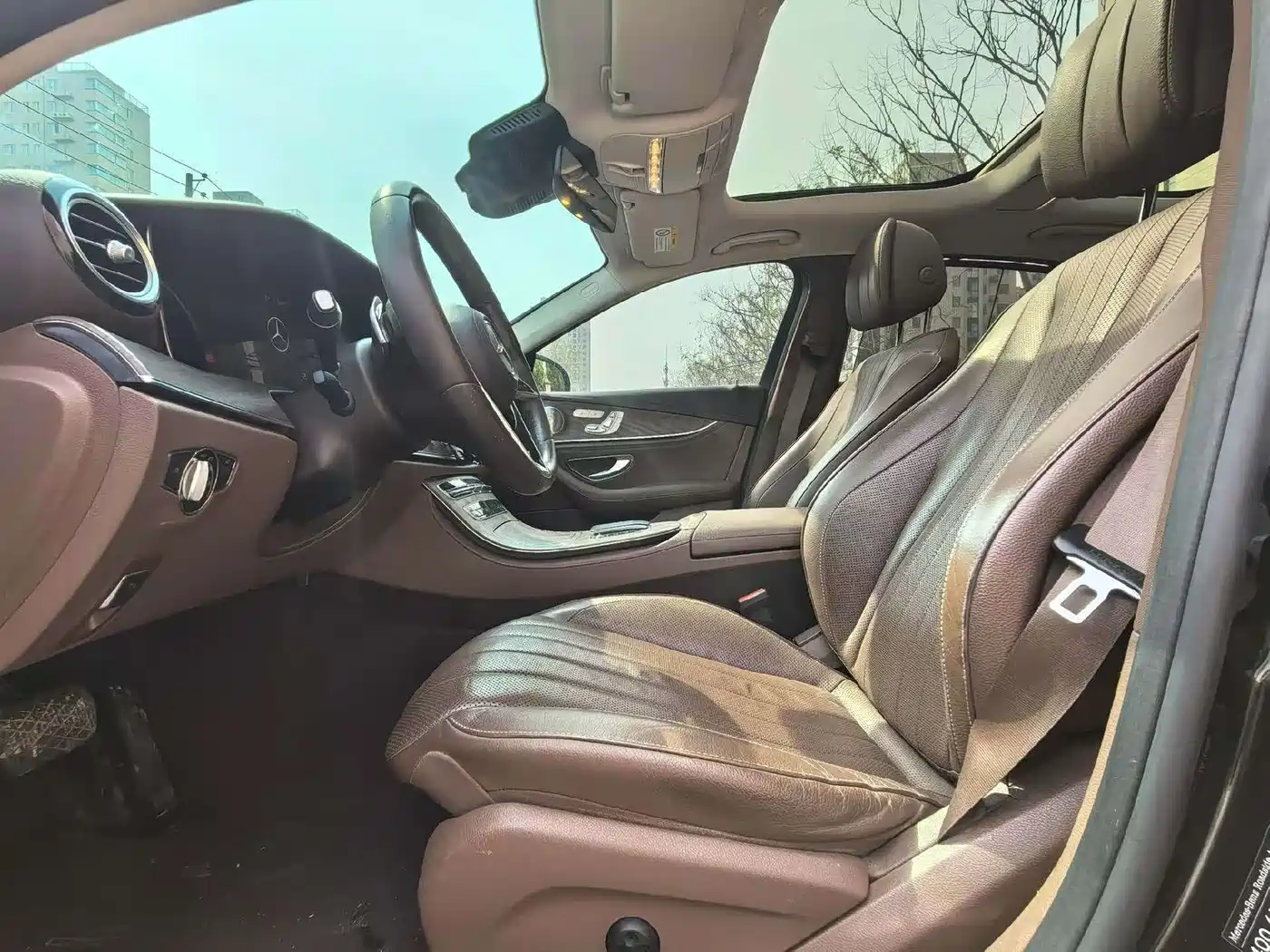 Mercedes-Benz E-Class 2021 E 300 L Premium фото 4