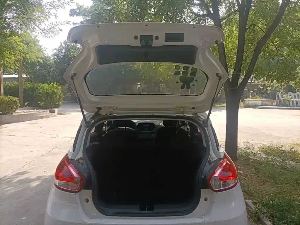 Baojun 310 2019 2016 1.2L Manual Value Edition