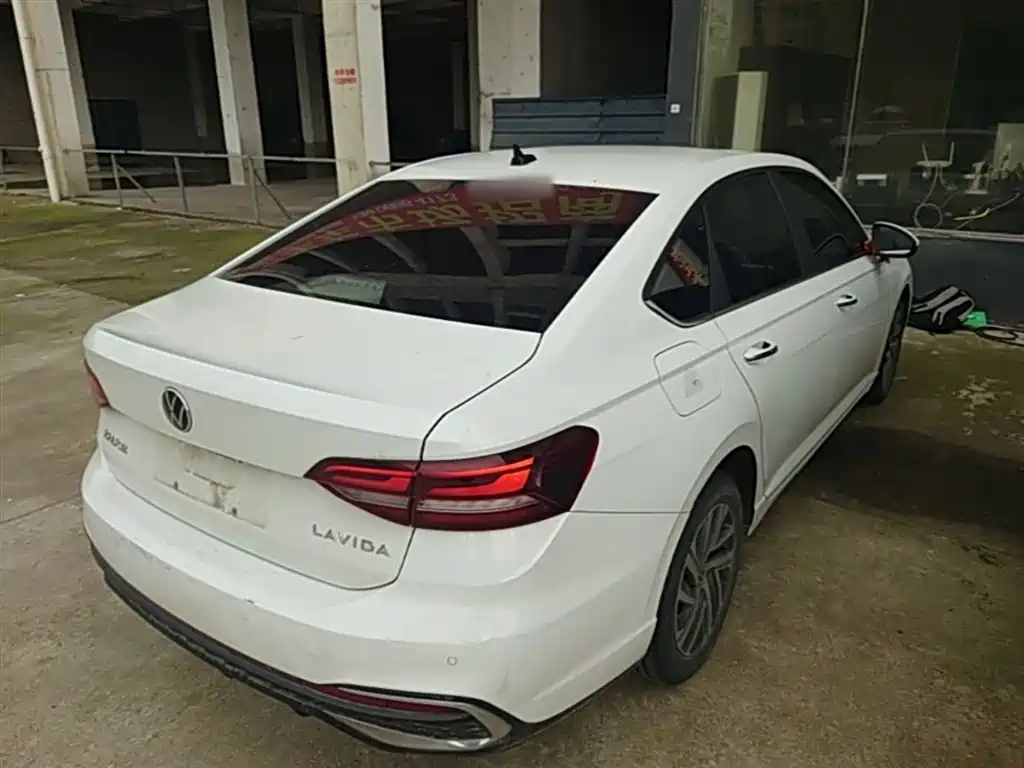 Volkswagen Lavida 2024 Model 1.5L Automatic Starlight 5 Million Edition фото 7