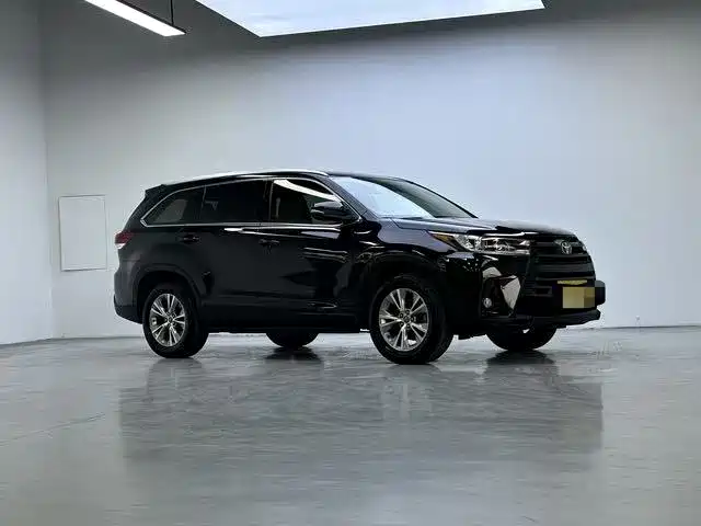 Toyota Highlander 2021 2.0T FWD Elite 5-Seater фото 3