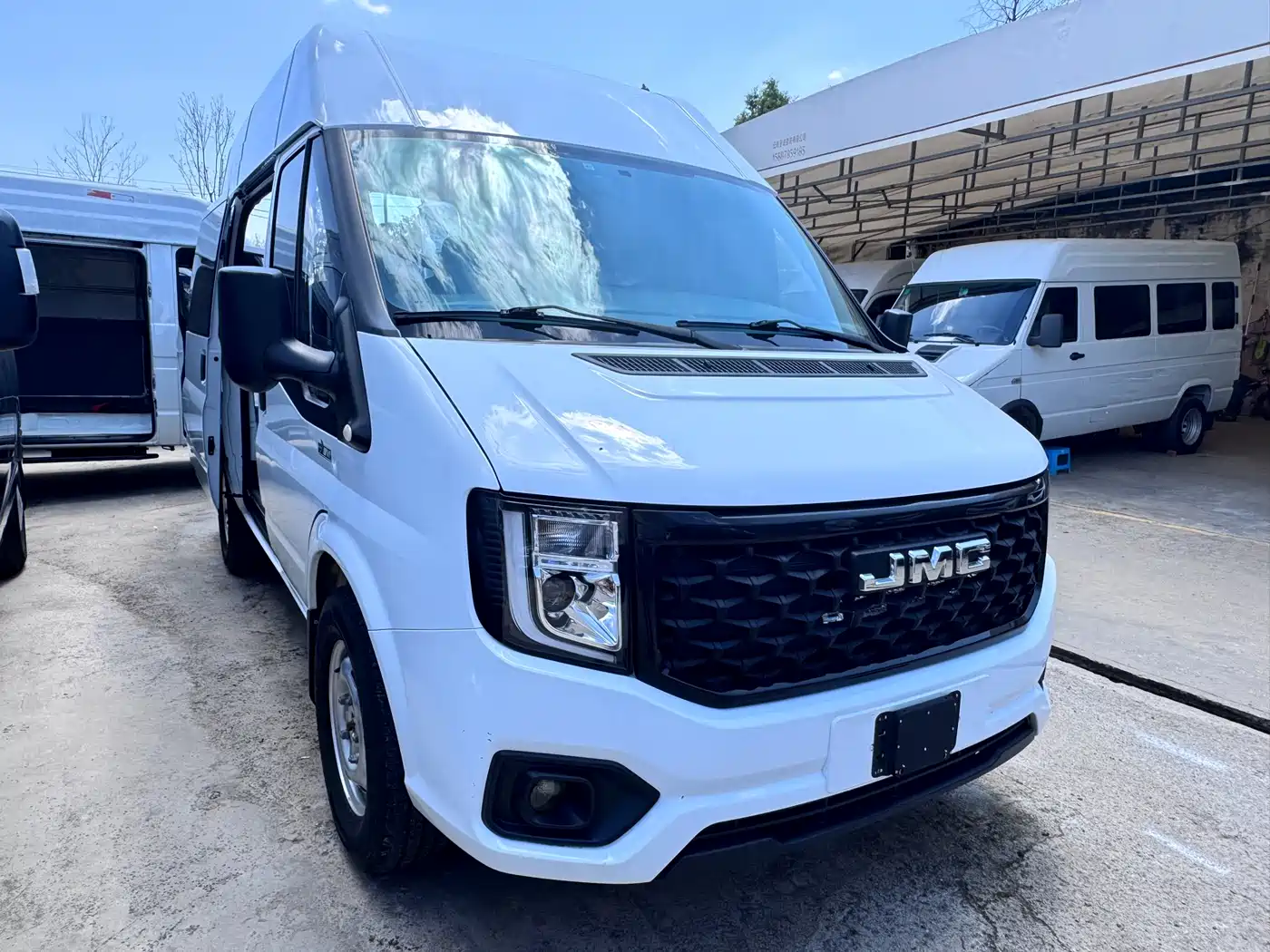 Jiangling JMC Fushun 2023 2023 2.0T Manual Short Wheelbase Medium Roof Commercial Multi-Purpose Vehicle 6-Seater