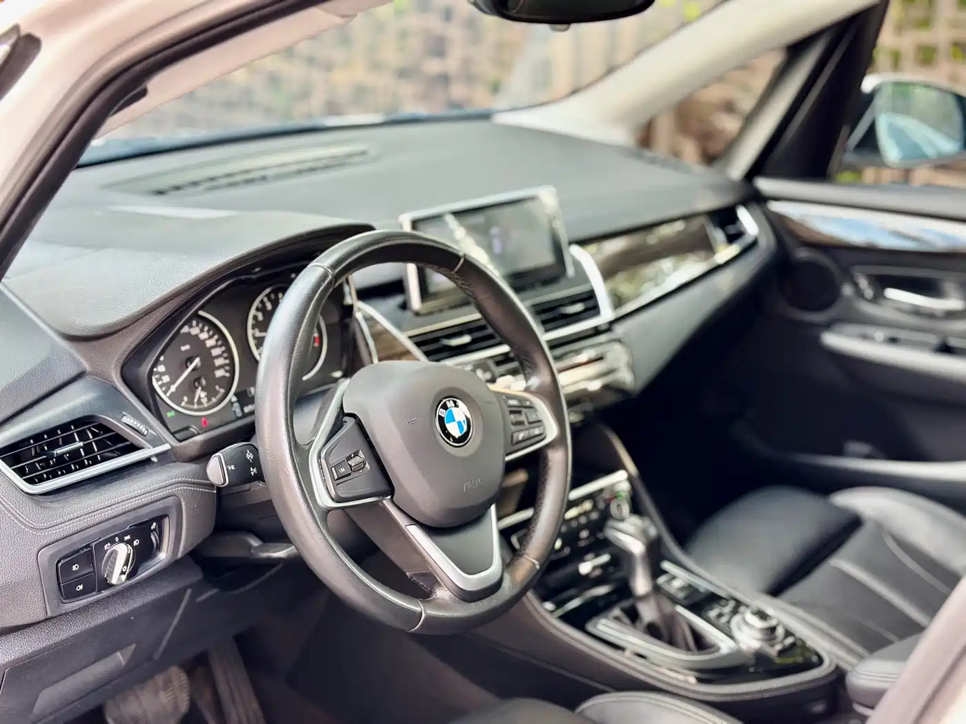 BMW 2 Series Tourer (Import) 2015 2014 220i Luxury Design Package