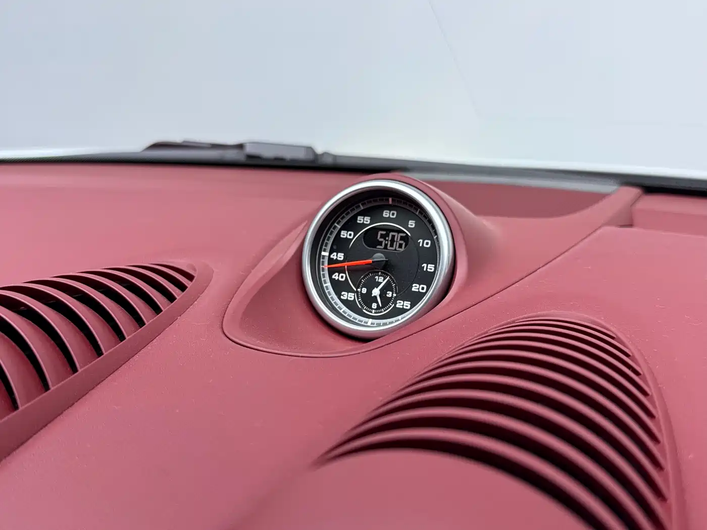 Porsche 718 2022 Cayman 2.0T фото 5