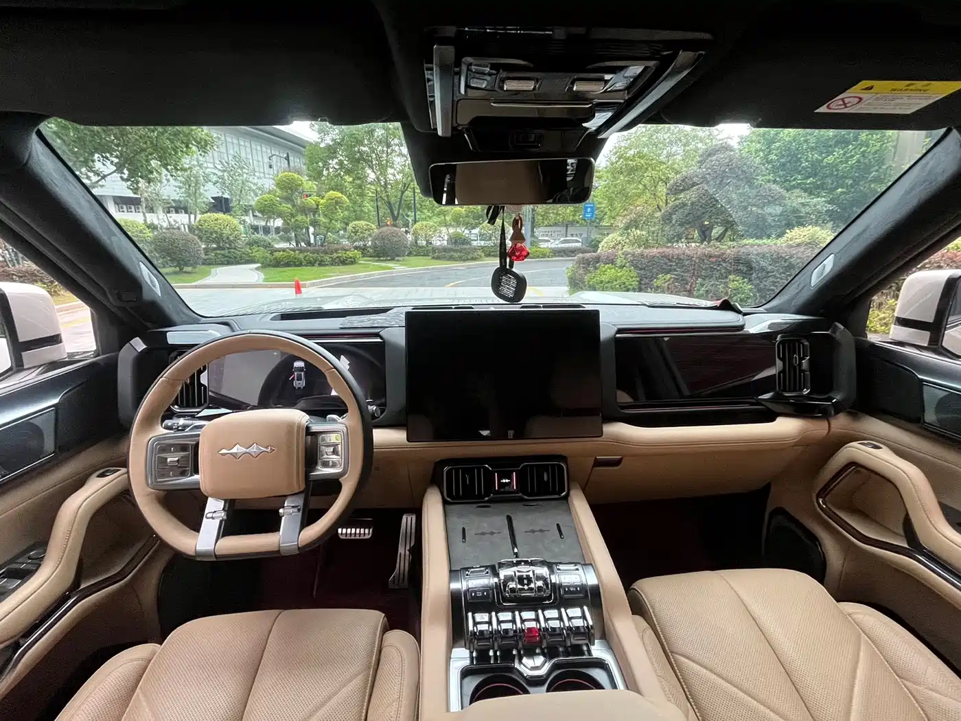 Fang Cheng Bao Leopard 8 2024 2025 Smart Brave Luxury 7-seater