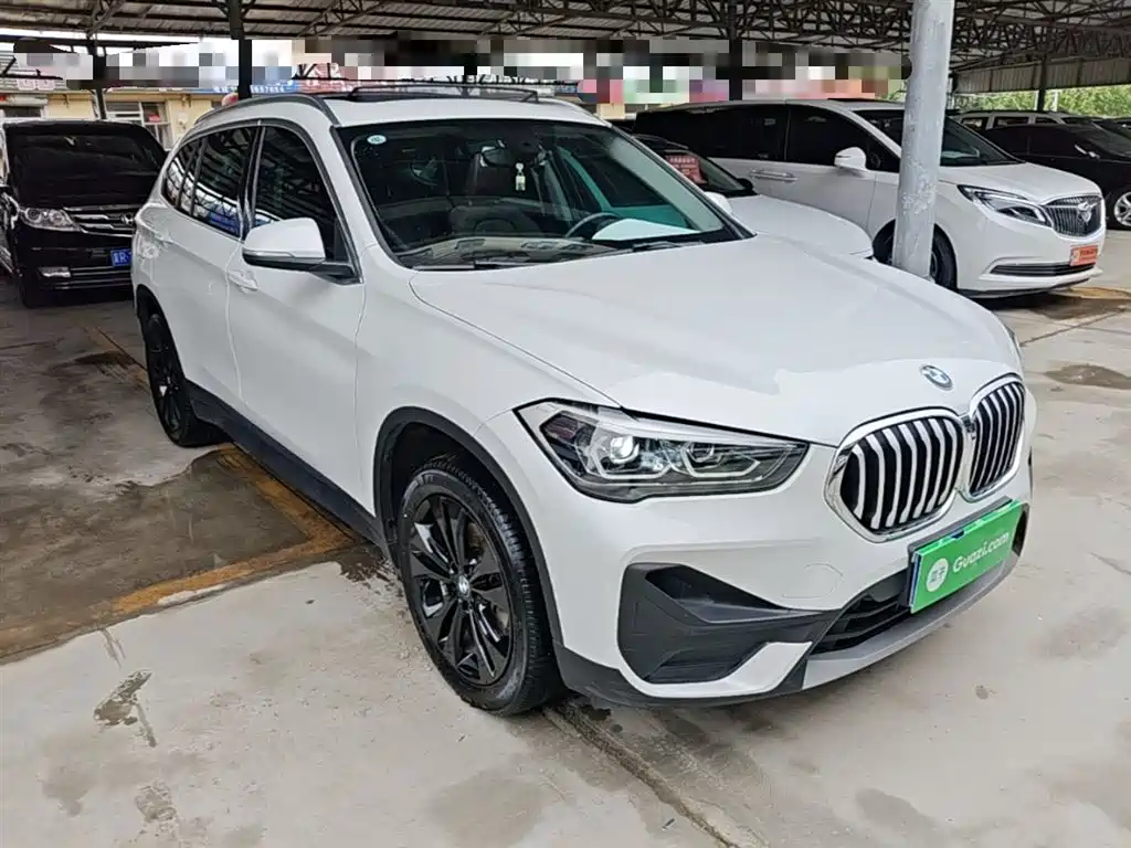 BMW X1 2020 sDrive20Li Fashion Model фото 4