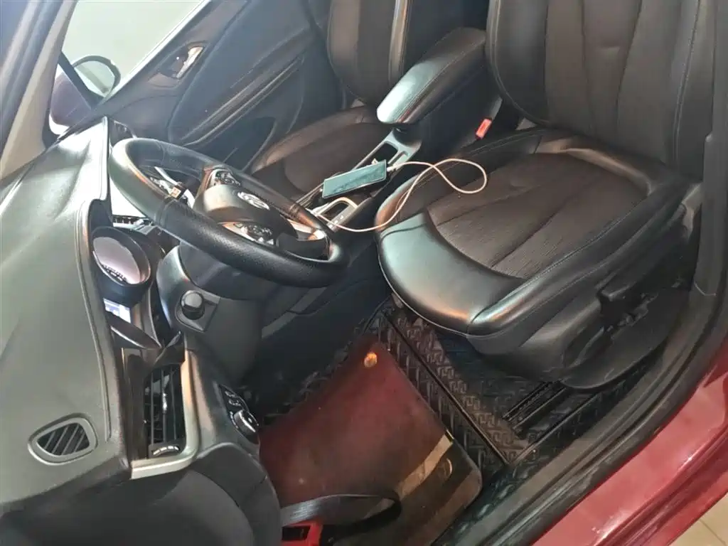 Buick Verano 2018 Sedan 20T Dual Clutch Leading фото 15