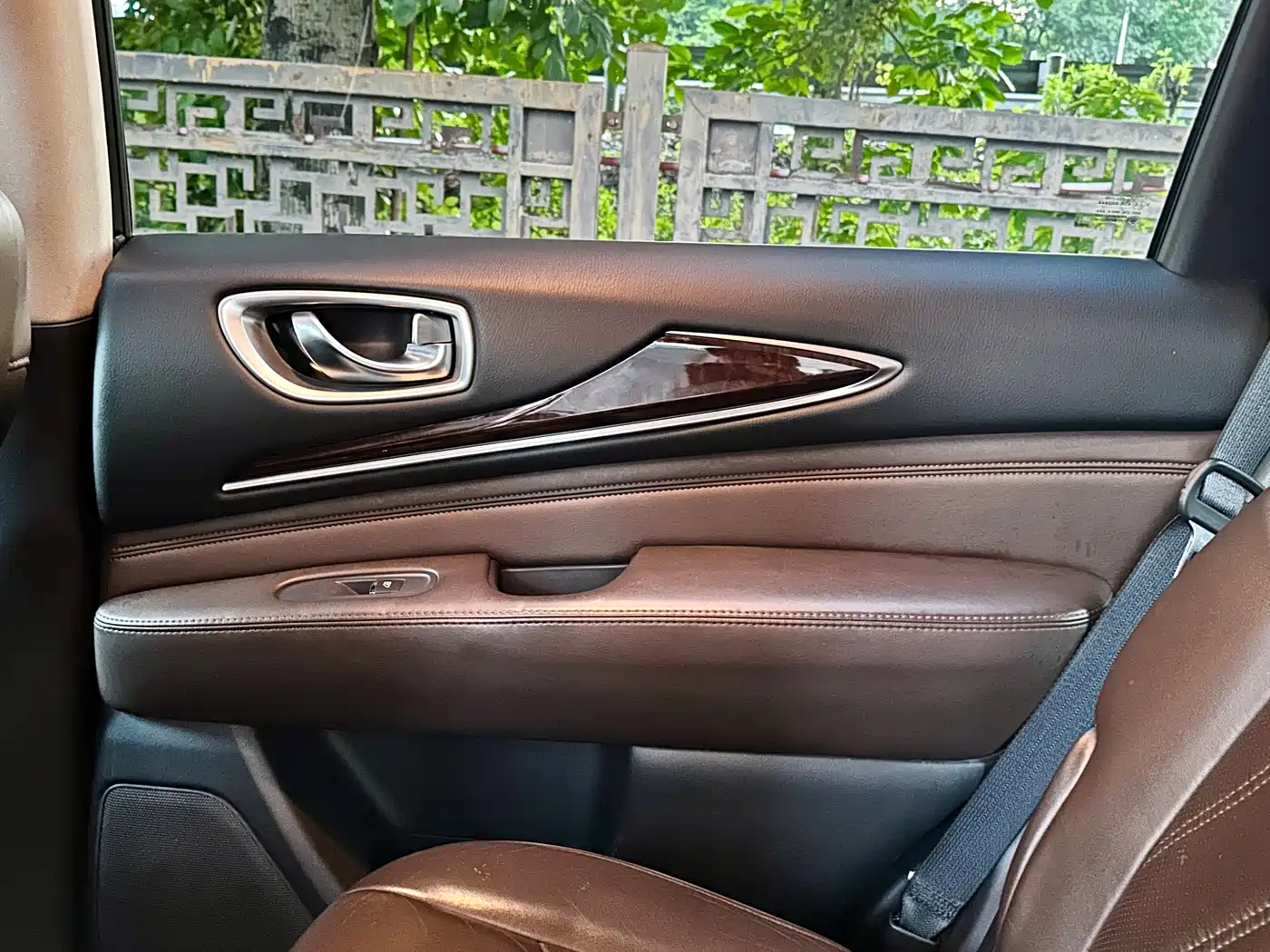 Infiniti QX60 (Import) 2015 2014 Model 2.5 S/C Hybrid 2WD Excellence Edition