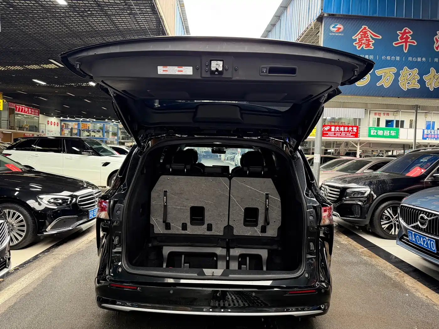 Toyota Sienna 2024 2.5L Hybrid Luxury Edition фото 30