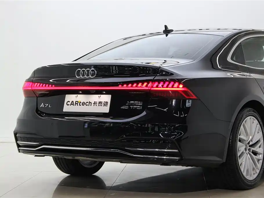 Audi A7L 2024 45TFSI S-line Dream Edition Crystal Package фото 9