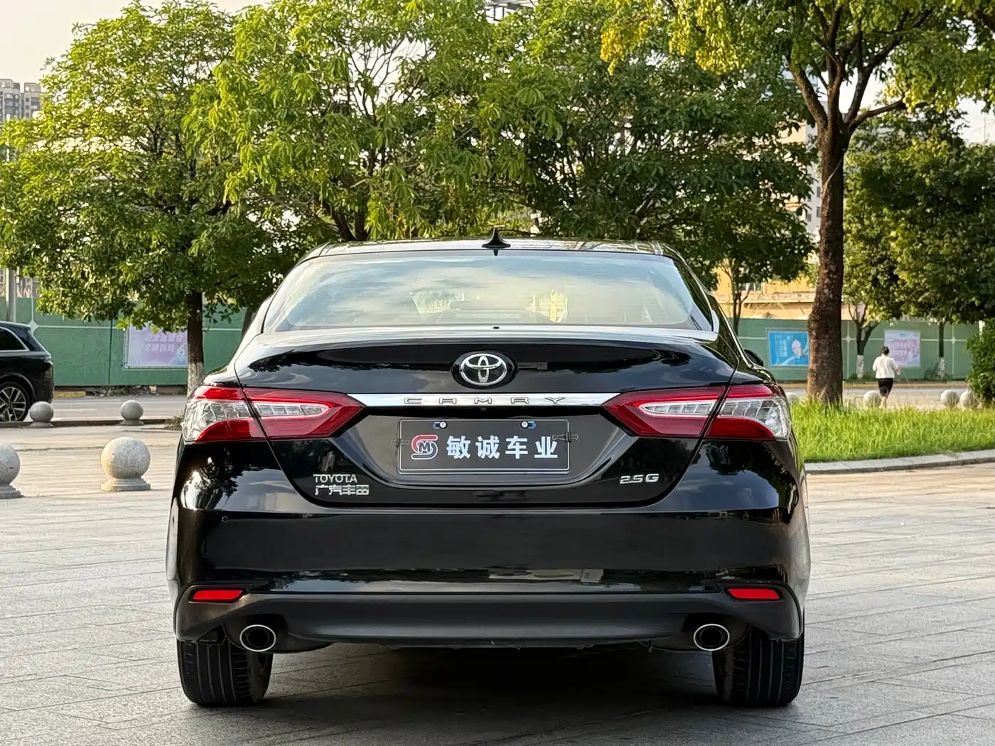 Toyota Camry 2018 2.0G Luxury Edition фото 5
